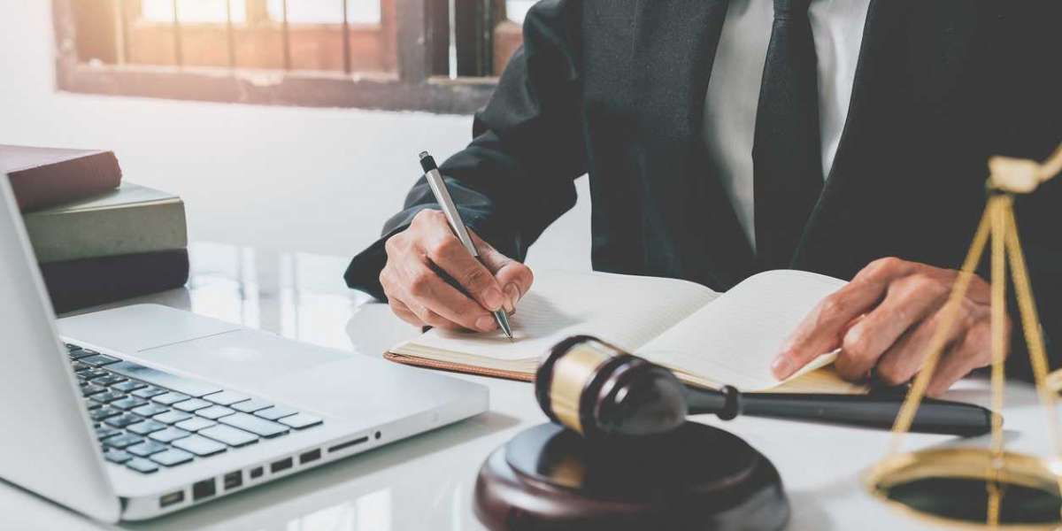 Considerations To Make Before Hire An Insurance Lawyer In Florida